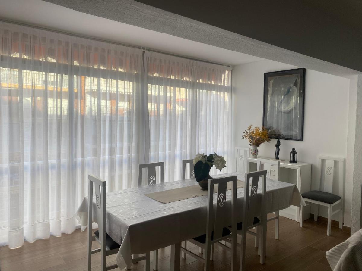 150m2 Con Vistas Al Mar Y Al Castillo De Appartement